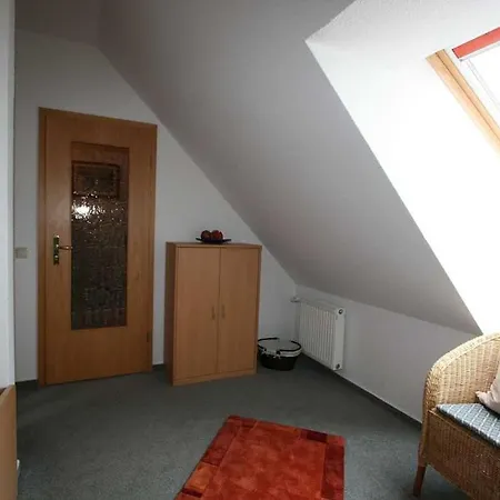Ferienhaus Holunder 2 *