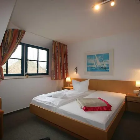Ferienhaus Holunder 2 * Poseritz